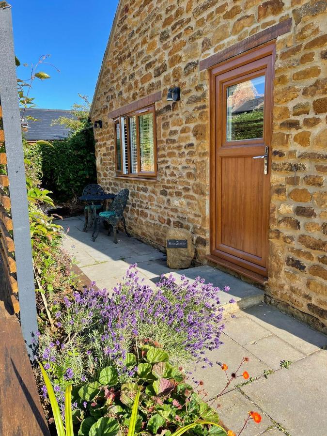 Honeysuckle Cottage - Hillside Holiday Cottages, Cotswolds Warmington Extérieur photo